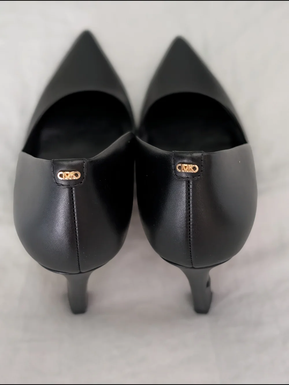 Michael Kors Amara Black Leather Pointed Toe Pumps 7.5M NIB